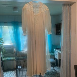 VINTAGE absolutely BEAUTIFUL sheer floor length nightgown and housecoat